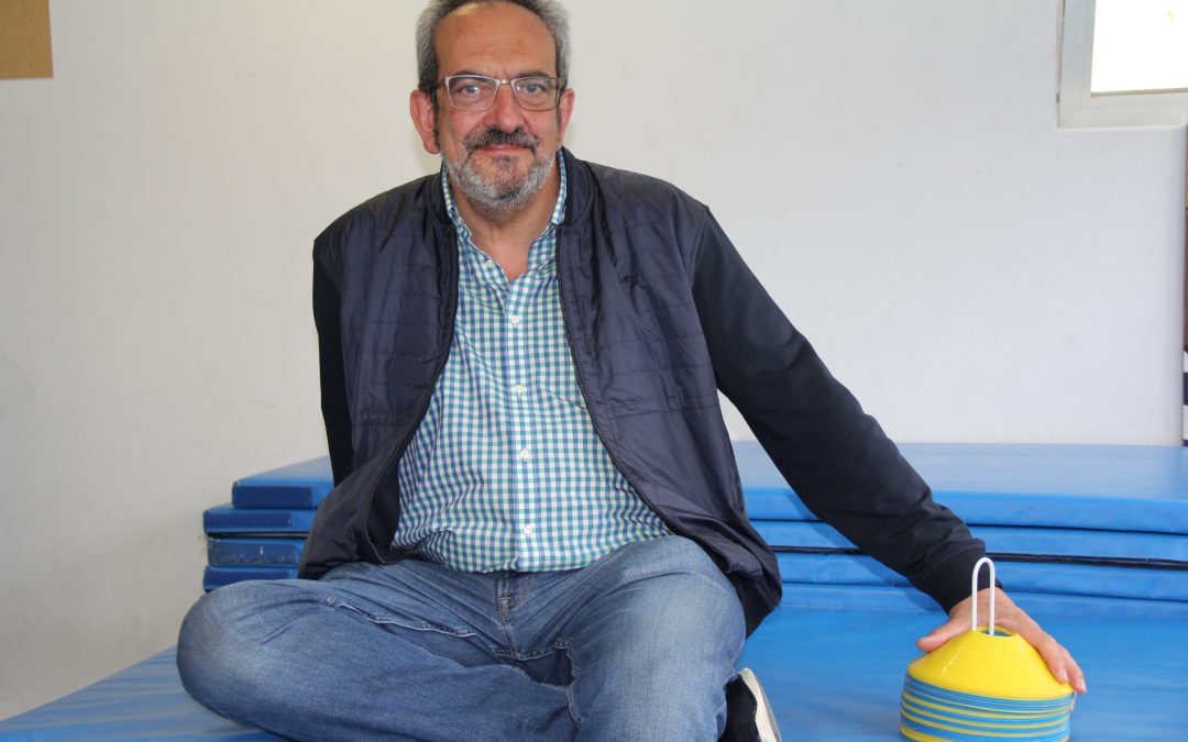 Entrevista a Javier Peña, profesor del 1er ciclo de primaria